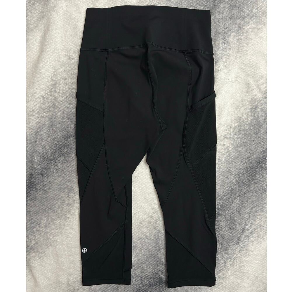 Lululemon Non Reflective 19" Cropped Side Pockets Black Leggings Size 6 Small - Picture 2 of 7